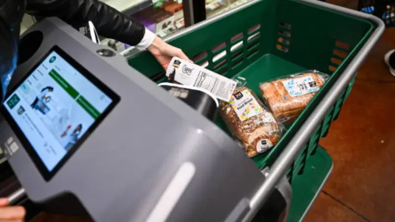 Smart cart increases throughput