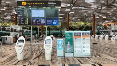 Swiftforce-airport kiosk-China Supplier-Manufacturer